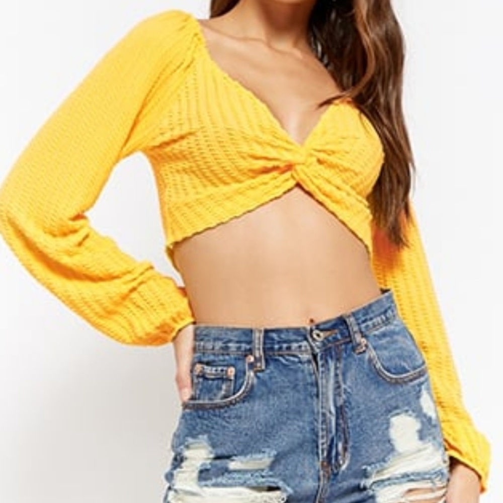 Ribbed Twist-Front Crop Top